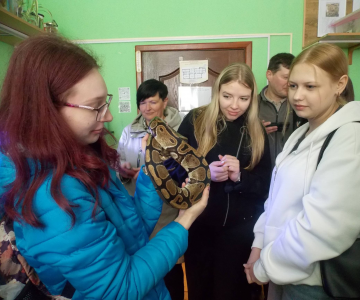 У рамках навчальних практик здобувачі освіти ОП “Туризм і рекреація” та “Середня освіта (Географія)” відвідали Полтавський обласний еколого-натуралістичний центр учнівської молоді.