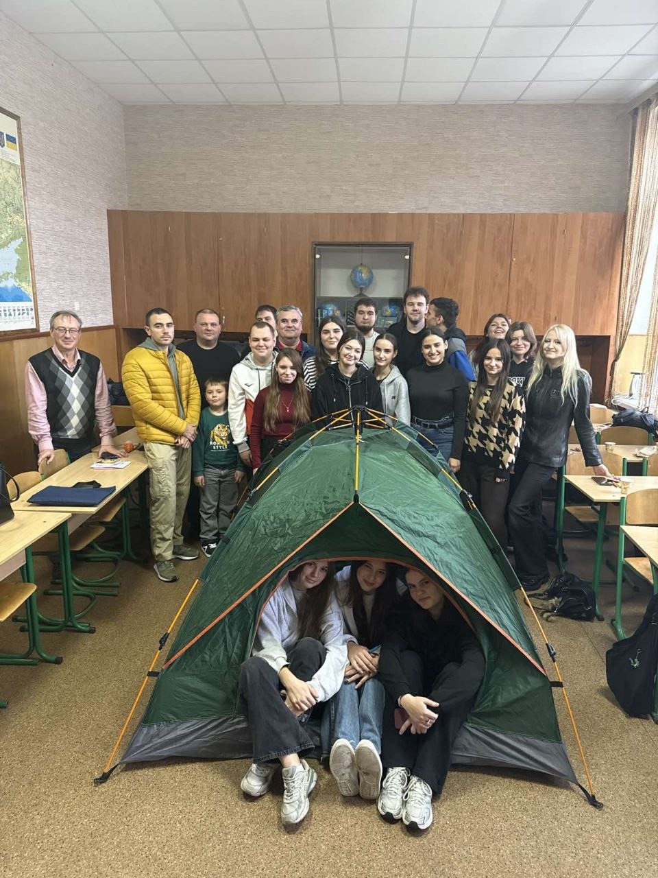 «ГеоУніЕкоВерсум і Людина»: на кафедрі географії започатковують студентський гурток географічного та туристичного спрямування
